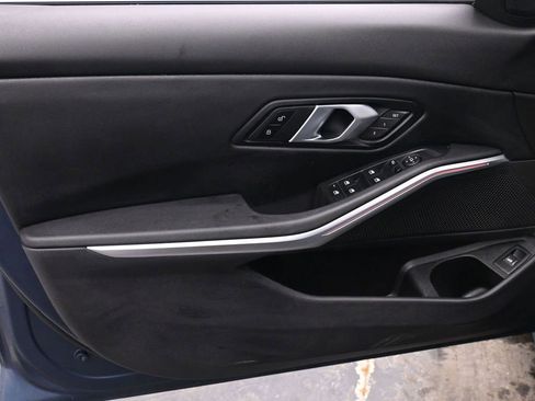 Used 2025 BMW 330i xDrive Sedan image 10