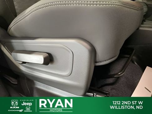 New 2026 RAM 1500 Tradesman AWD/4WD image 39