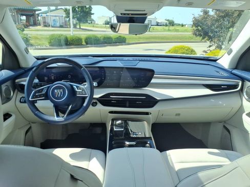 Used 2026 Buick Enclave Avenir w/ Super Cruise Package AWD/4WD image 11