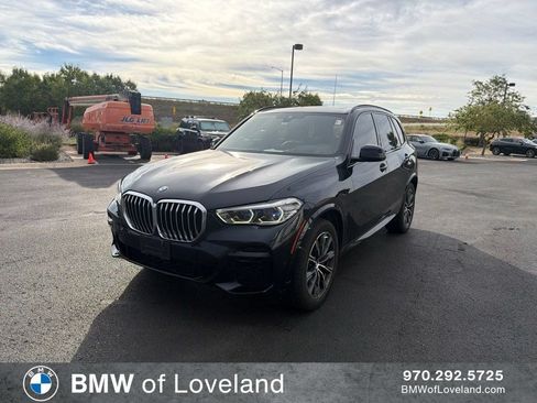 Used 2022 BMW X5 xDrive40i w/ M Sport Package AWD/4WD image 1