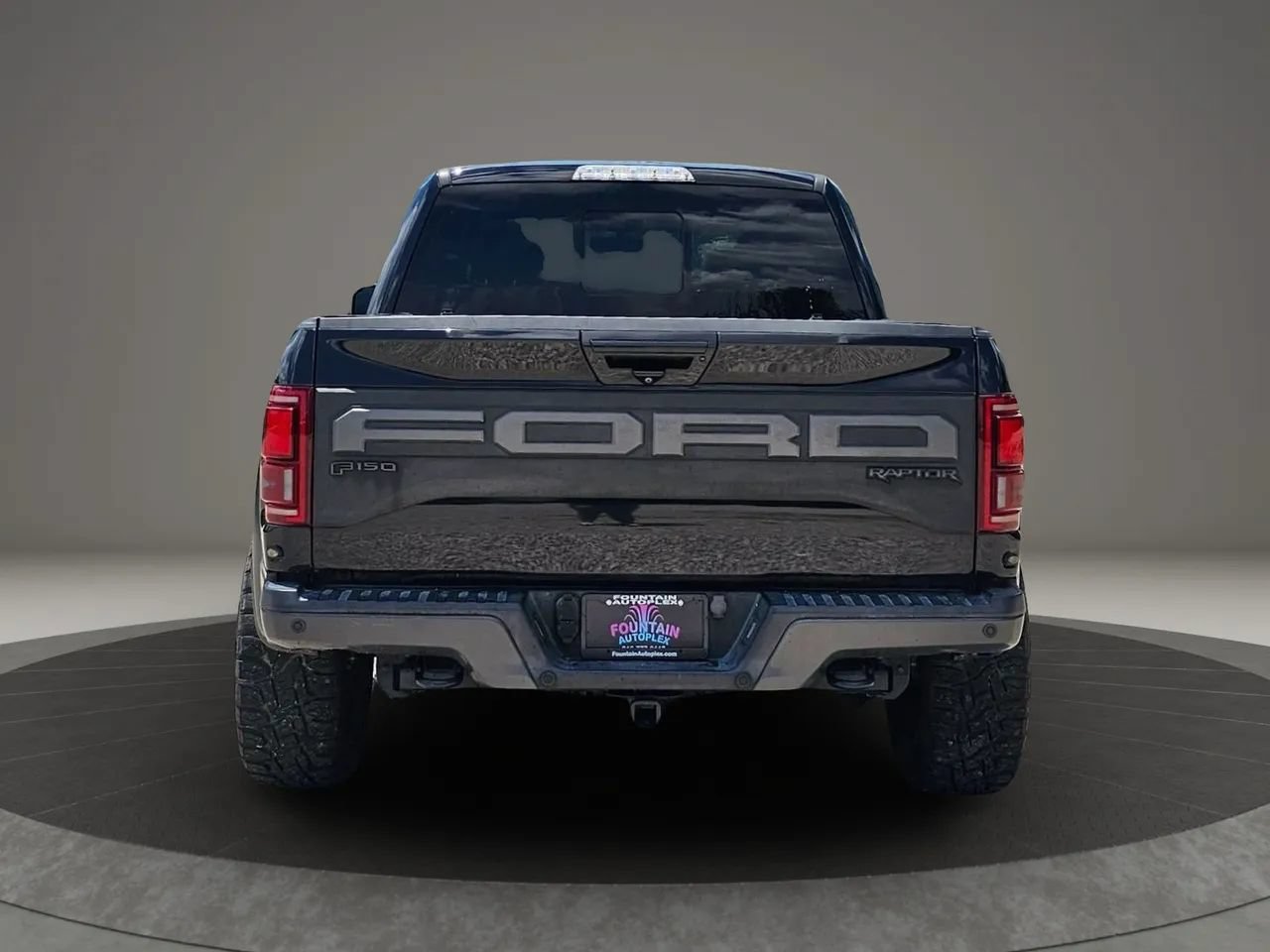 Used 2019 Ford F150 Raptor w/ Equipment Group 802A Luxury AWD/4WD image 8