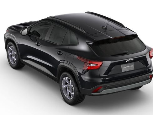 New 2026 Chevrolet Trax LT w/ Driver Confidence Package FWD image 26