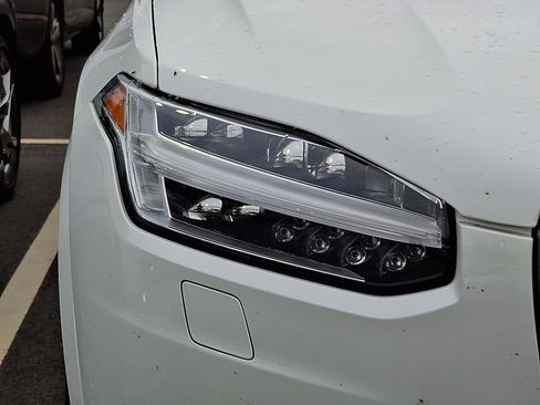 Used 2019 Volvo XC90 T6 Momentum w/ Advanced Package AWD/4WD image 9