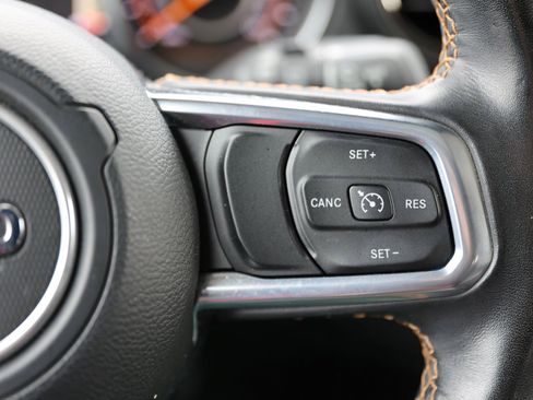 Used 2021 Jeep Wrangler Unlimited Sahara image 35