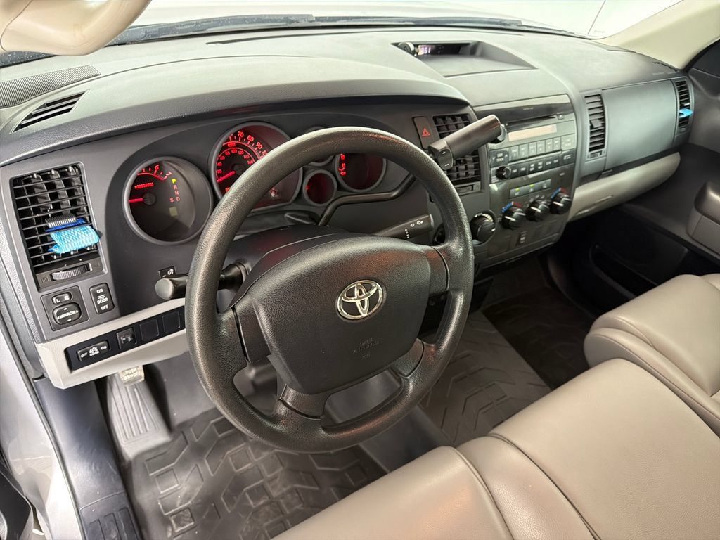 Used 2013 Toyota Tundra 2WD Double Cab image 10