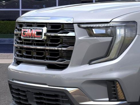 New 2026 GMC Acadia Elevation w/ LPO, Floor Liner Package FWD image 13