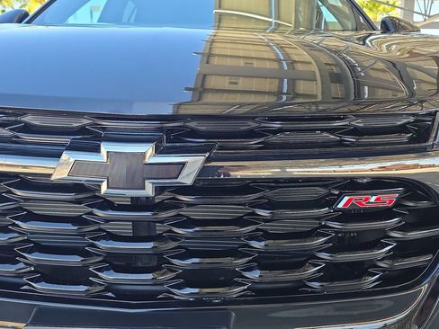 Used 2024 Chevrolet Trax RS w/ Driver Confidence Package image 32