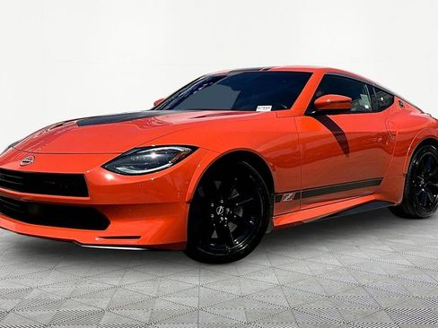 Used 2024 Nissan Z Performance w/ Heritage Edition image 3