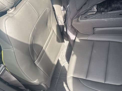 Used 2025 Chevrolet TrailBlazer ACTIV w/ Driver Confidence Package image 45