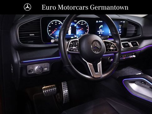 Certified 2023 Mercedes-Benz GLS 580 4MATIC image 33