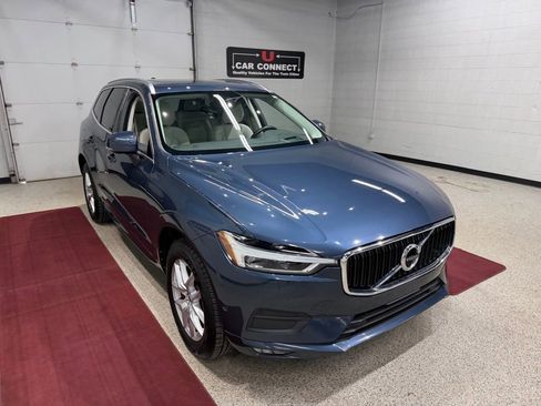 Used 2018 Volvo XC60 T5 Momentum w/ Convenience Package image 7