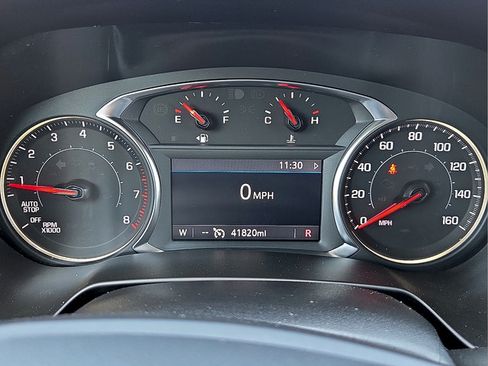Used 2025 Chevrolet Blazer LT FWD image 23