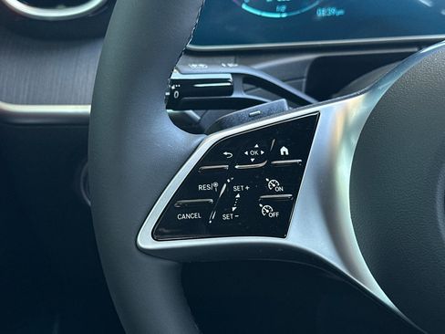 New 2025 Mercedes-Benz C 300 4MATIC Sedan image 25