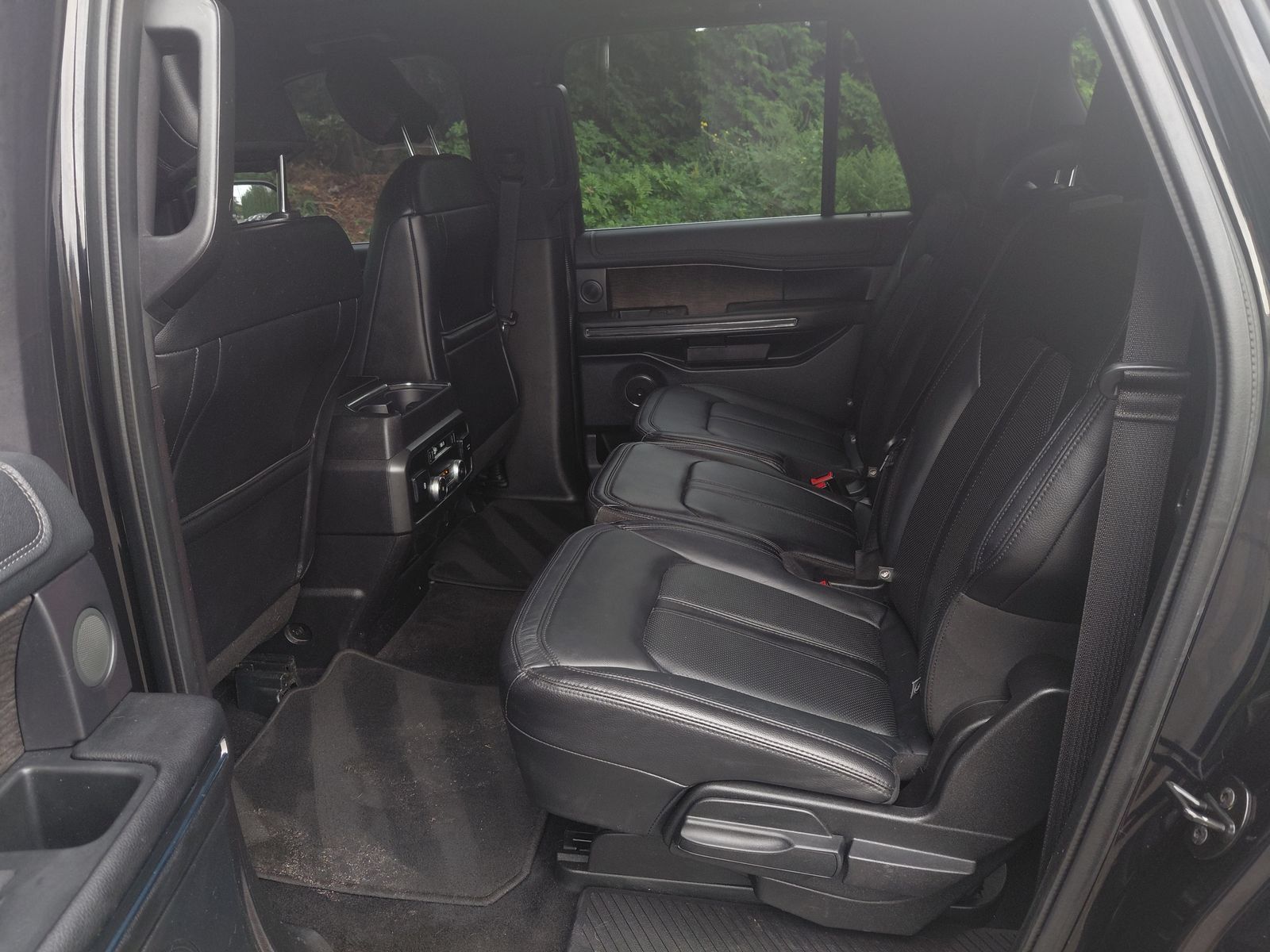 Used 2019 Ford Expedition Max Limited w/ Equipment Group 301A AWD/4WD image 16