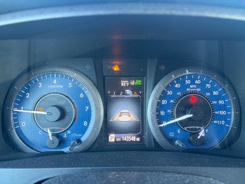 Used 2018 Toyota Sienna XLE FWD image 13