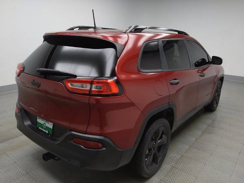 Used 2017 Jeep Cherokee Sport w/ Cold Weather Group image 9