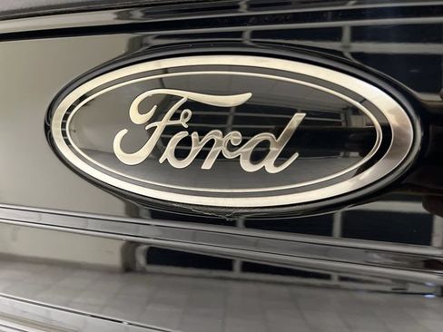 Certified 2022 Ford F350 Lariat w/ Lariat Ultimate Package AWD/4WD image 28