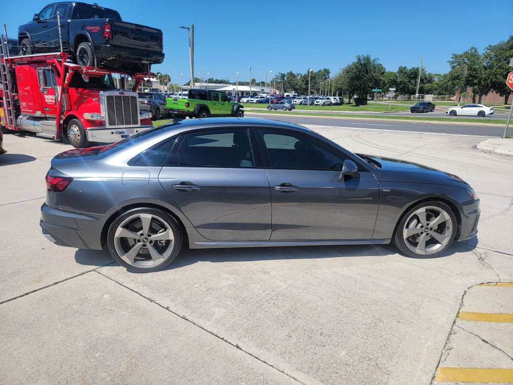 Used 2021 Audi A4 2.0T Premium Plus w/ Premium Plus Package AWD/4WD image 6