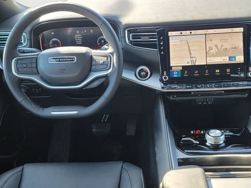 New 2026 Jeep Grand Wagoneer Limited w/ Premium Group II image 17