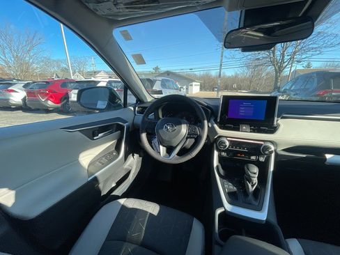 New 2025 Toyota RAV4 XLE image 12