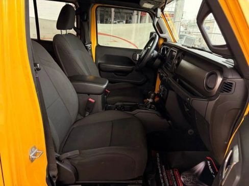 Used 2019 Jeep Wrangler Unlimited Sport S AWD/4WD image 20