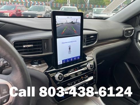 Used 2024 Ford Explorer Limited w/ Limited Technology Package RWD image 25