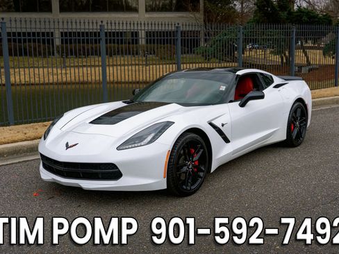 Used 2015 Chevrolet Corvette Stingray Coupe w/ 2LT Preferred Equipment Group image 27