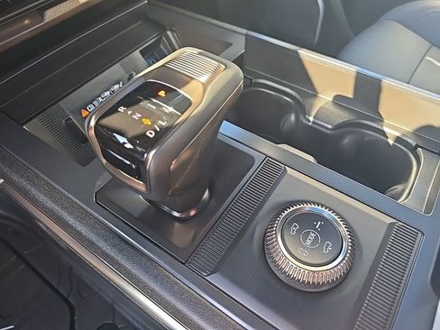 Used 2024 GMC Hummer EV 3X w/ Omega Edition image 32