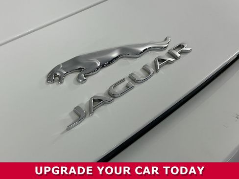 Used 2014 Jaguar F-TYPE Convertible image 28
