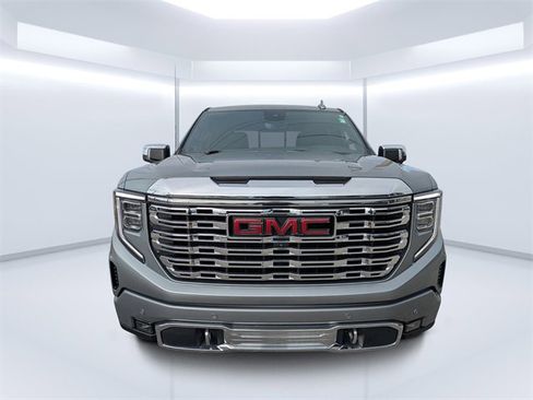 Used 2023 GMC Sierra 1500 Denali w/ Denali Reserve Package image 9