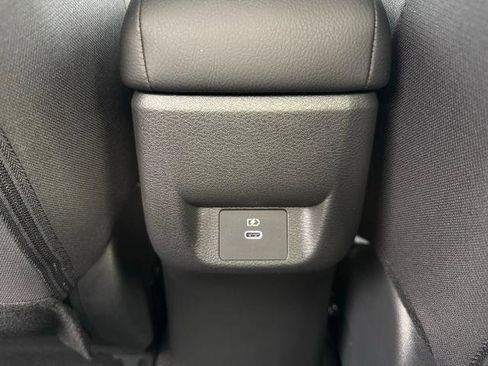 New 2025 Nissan Versa SR w/ Trunk Package image 12