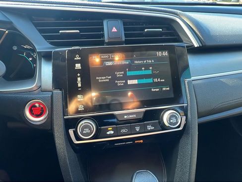 Used 2018 Honda Civic EX image 16
