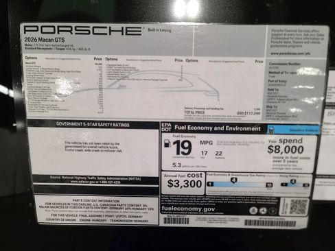 New 2026 Porsche Macan GTS image 37