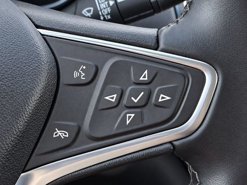 Used 2024 Chevrolet Equinox LT AWD/4WD image 26