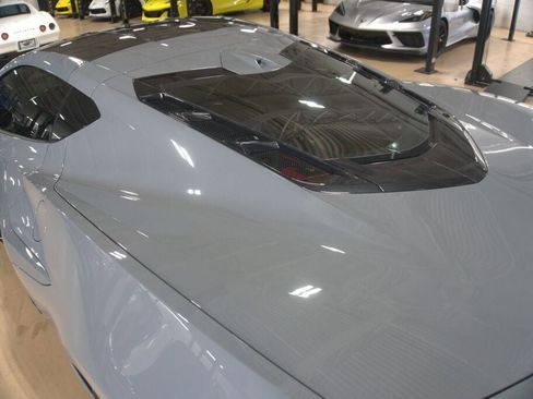 Used 2025 Chevrolet Corvette E-Ray w/ ZER Performance Package image 18