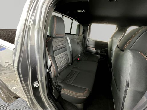 New 2026 Nissan Frontier PRO-4X w/ Pro-4x Convenience Package AWD/4WD image 19