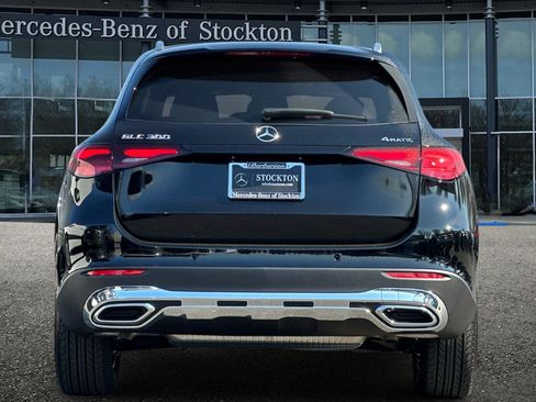 New 2026 Mercedes-Benz GLC 300 300 image 5