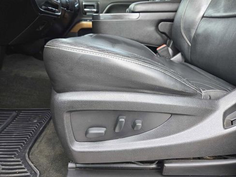 Used 2017 Chevrolet Silverado 1500 LTZ w/ Sport Package image 22