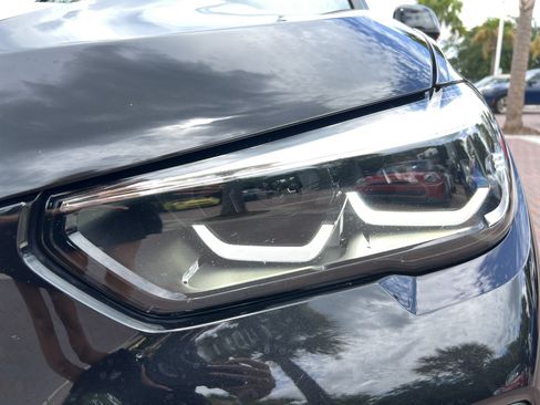 Used 2022 BMW X5 xDrive40i w/ Premium Package AWD/4WD image 6