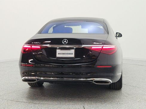 Used 2023 Mercedes-Benz S 580e 4MATIC Sedan image 6