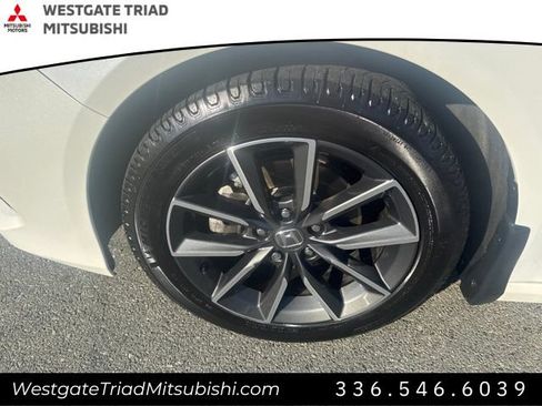 Used 2022 Honda Accord EX-L image 4