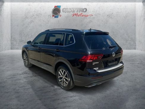 Used 2019 Volkswagen Tiguan SE w/ Panoramic Sunroof Package AWD/4WD image 3