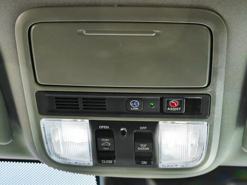 Used 2019 Honda Odyssey Touring image 30