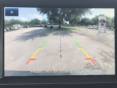 Used 2020 Ford Expedition XLT w/ Equipment Group 202A RWD image 20