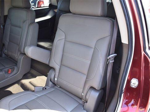 Used 2019 GMC Yukon Denali w/ Denali Ultimate Package image 28