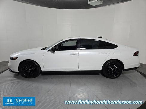 Certified 2025 Honda Accord SE image 3