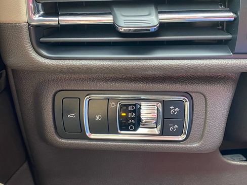 Used 2020 Lincoln Corsair Reserve w/ Equipment Group 201A AWD/4WD image 28