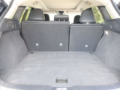 Certified 2023 INFINITI QX50 Luxe FWD image 22