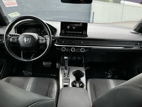 Used 2024 Honda Civic Sport image 15