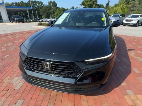 Certified 2024 Honda Accord EX image 6